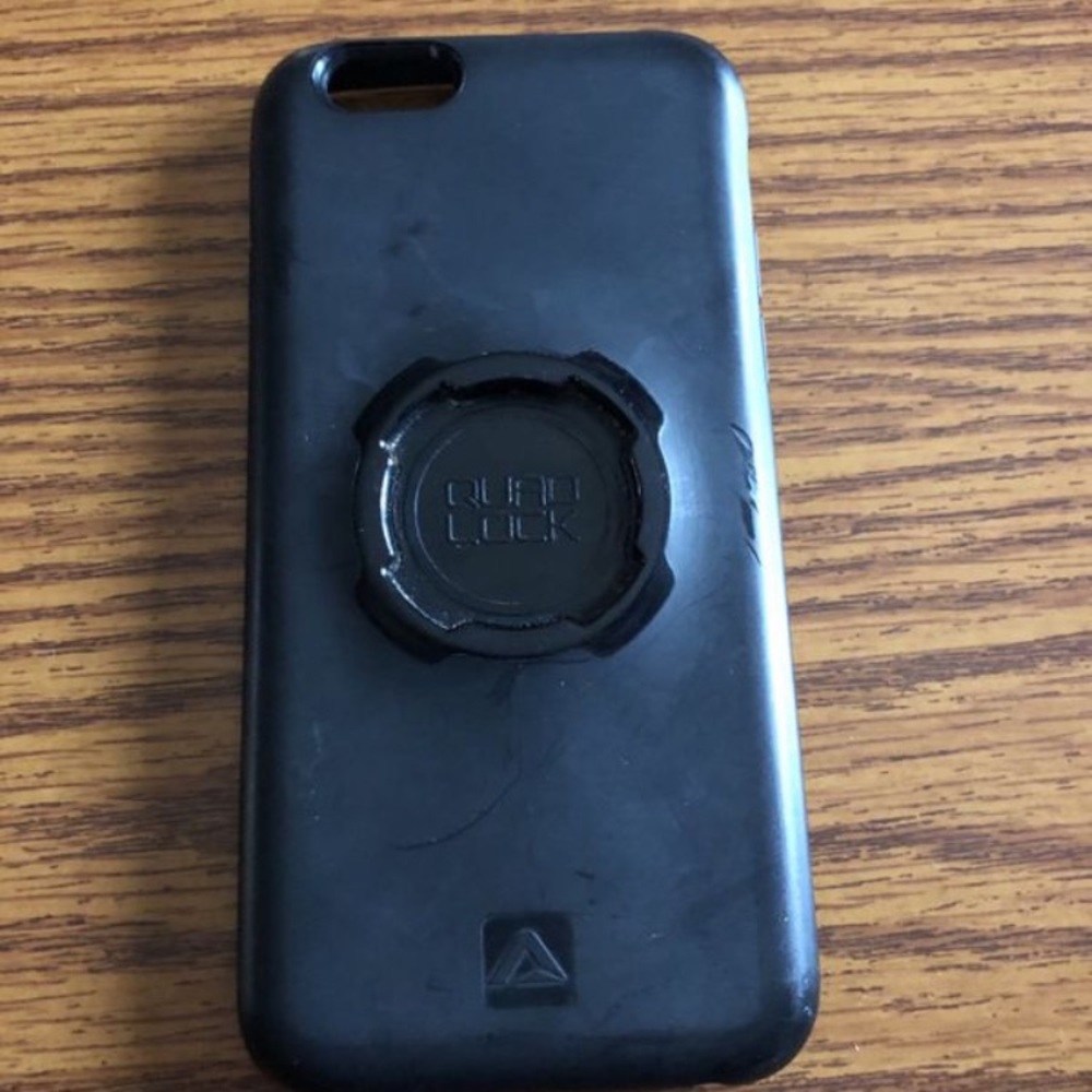 iPhone 7 quadlock case